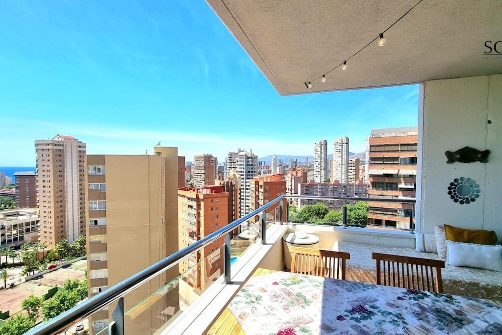Terraza Chill Out! Torres D' Oboe Apartment Бенидорм Екстериор снимка