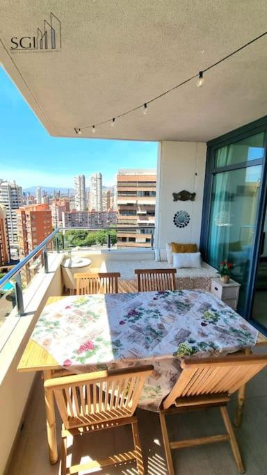 Terraza Chill Out! Torres D' Oboe Apartment Бенидорм Екстериор снимка